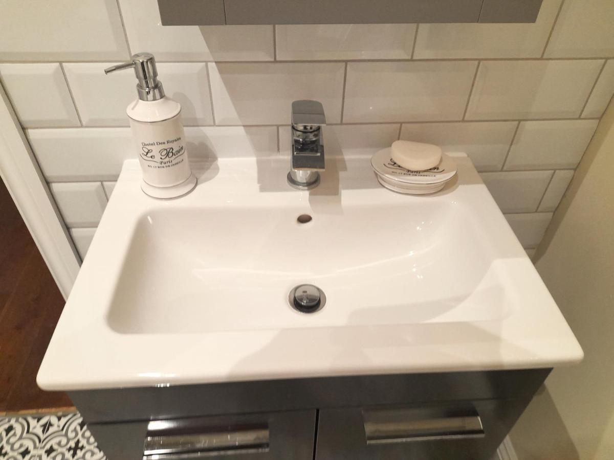 Kirkcudbright Holiday Apartments - Apartment C Dış mekan fotoğraf